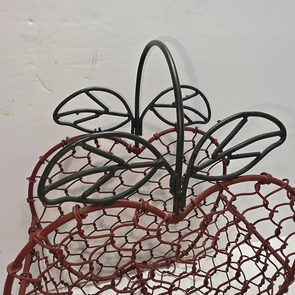 Rustic Apple Shaped Wire Fruit Basket Red Chicken Wire Farmhouse Decor Handle